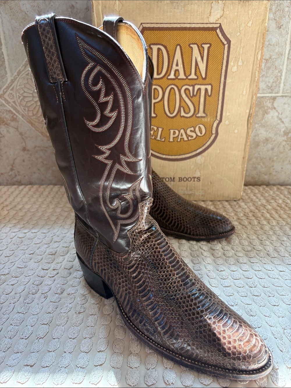 Size 12 Men’s Dan Post Dark Brown Exotic Scale Western Boots